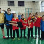 Пліч-о-пліч